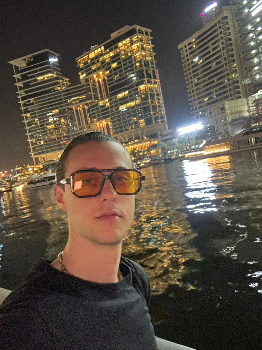 Juki en Dubai Marina